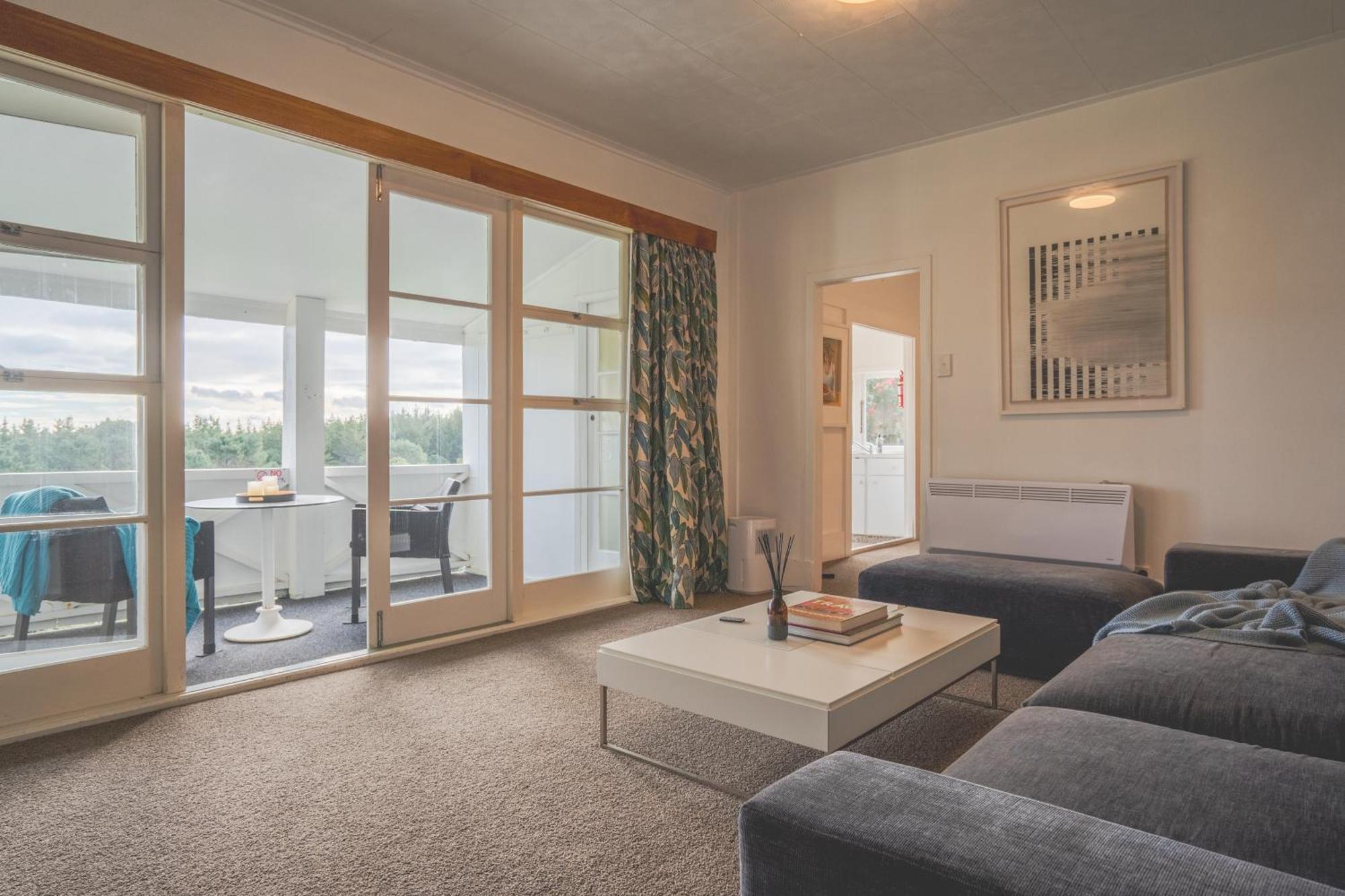 Muriwai Lodge Dış mekan fotoğraf